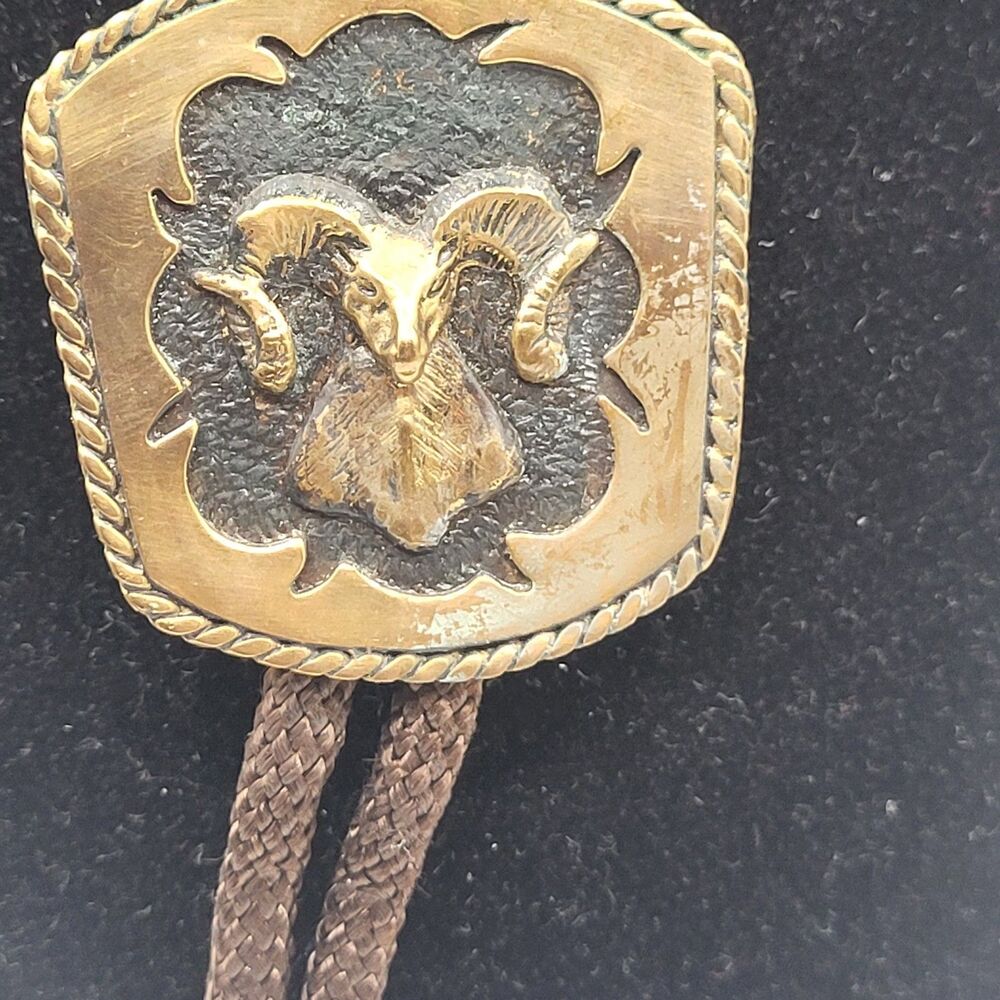 Vintage Bolo Tie Ram Bighorn Sheep Skull Design Bronze Brass 10K Gold PlatedTips - Picture 5 of 5